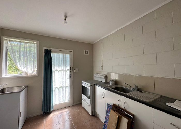  at 2/54A Ashlynne Avenue, Papatoetoe, Manukau City, Auckland