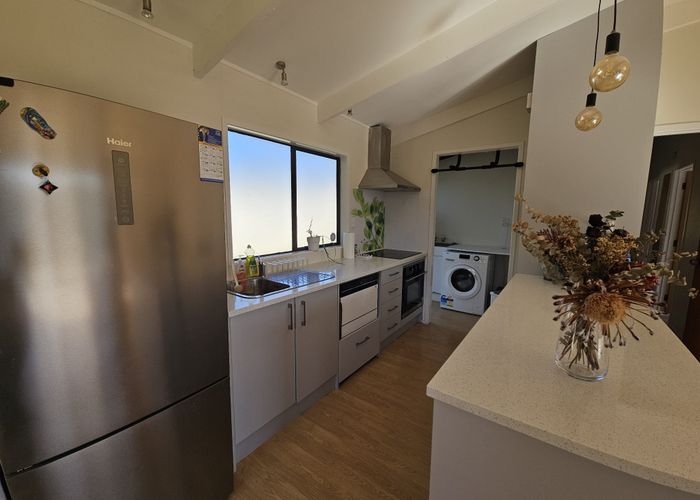  at 2/56 Glendale Rd, Glen Eden, Waitakere City, Auckland