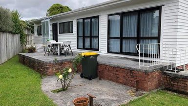  at 8 Springbank Lane, Te Atatu Peninsula, Auckland