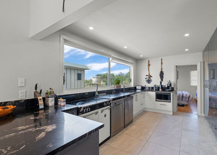  at 16 Ocean Beach Street, Foxton Beach, Horowhenua, Manawatu / Whanganui