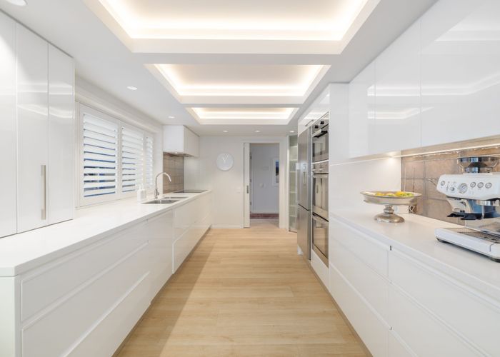  at 24 Poynder Avenue, Fendalton, Christchurch City, Canterbury