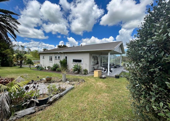  at 324 Taupaki Road, Henderson