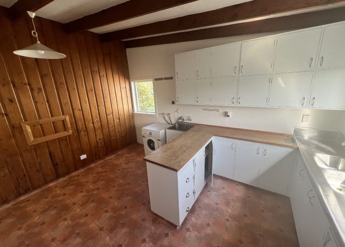  at 94 Karepa St (upper), Brooklyn, Wellington, Wellington