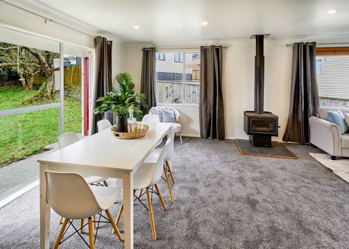  at 7 Edelweiss Grove, Timberlea, Upper Hutt, Wellington