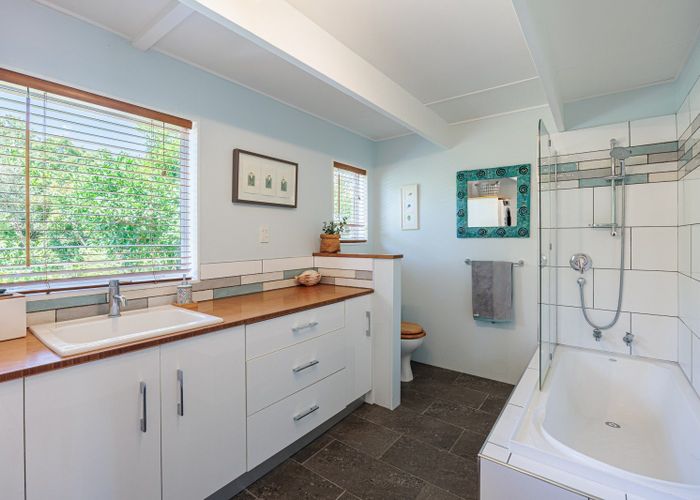  at 37 Cedar Road, Te Awanga, Hastings, Hawke's Bay