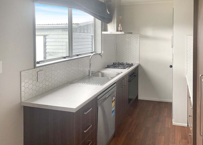  at 32B Hartford Crescent, Totara Park, Upper Hutt