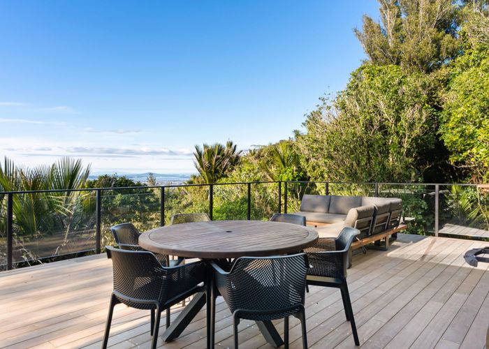  at 859 Scenic Drive, Swanson, Waitakere City, Auckland