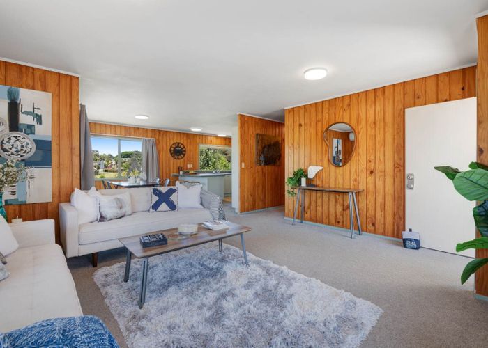  at 2/65 Charlotte Street, Stanmore Bay, Rodney, Auckland