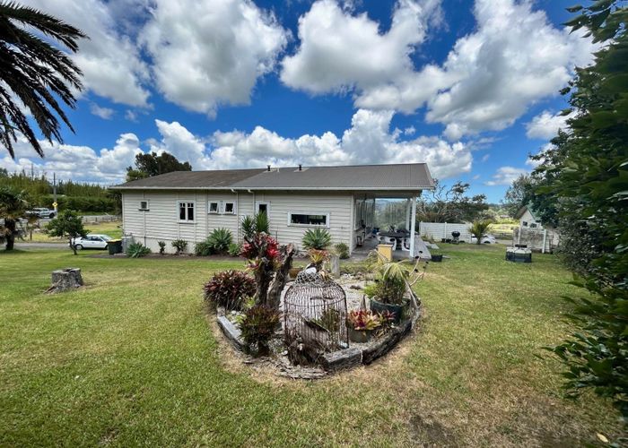  at 324 Taupaki Road, Henderson