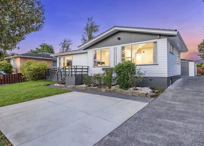  at 70 Walworth Avenue, Pakuranga Heights, Manukau City, Auckland