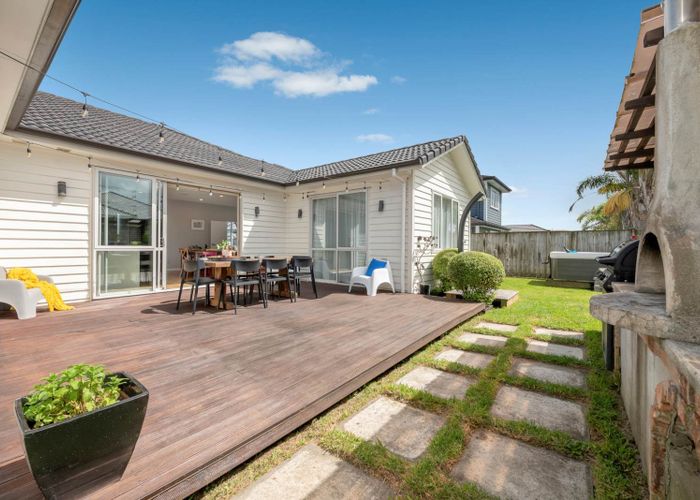  at 9 Defender Crescent, Beachlands, Manukau City, Auckland