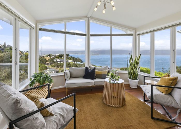  at 7 Harbour Park Terrace, Khandallah, Wellington