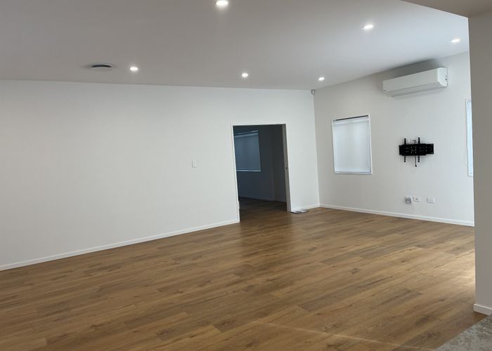  at 160C Boundary Road, Blockhouse Bay, Auckland City, Auckland