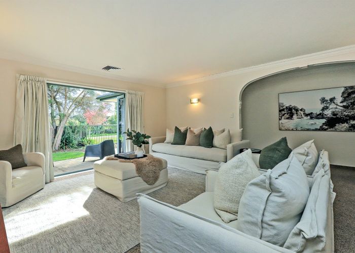  at 28 Kensington Drive, Taradale, Napier