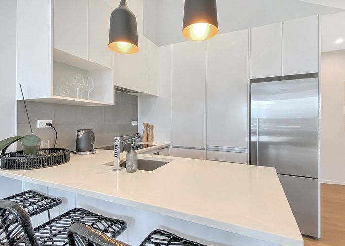  at 203/26A Racecourse Parade, Avondale, Auckland