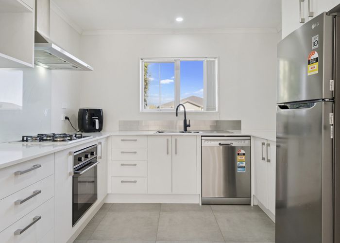  at 136 Kuaka Drive, Takanini, Papakura, Auckland