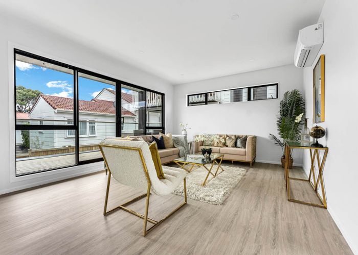  at 28A Dallinghoe Crescent, Milford, North Shore City, Auckland