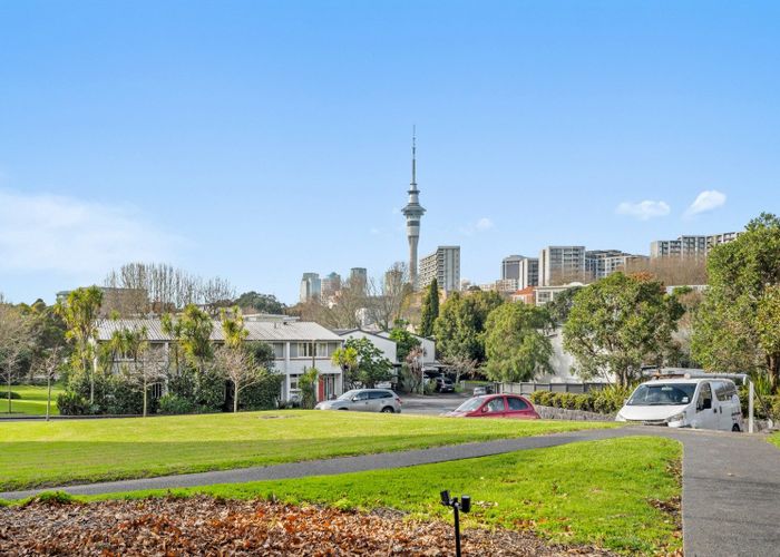  at 11/87 Beresford Street, Freemans Bay, Auckland City, Auckland