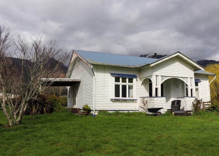  at 1773A Whataroa Highway, Whataroa