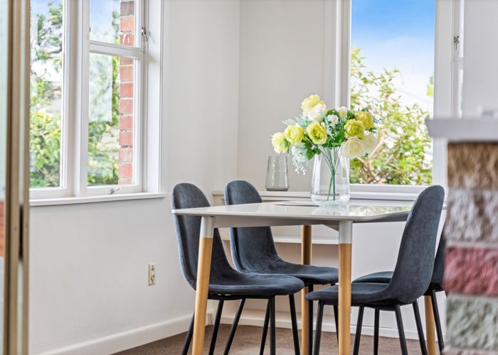  at 1/236 Rangatira Road, Beach Haven, Auckland
