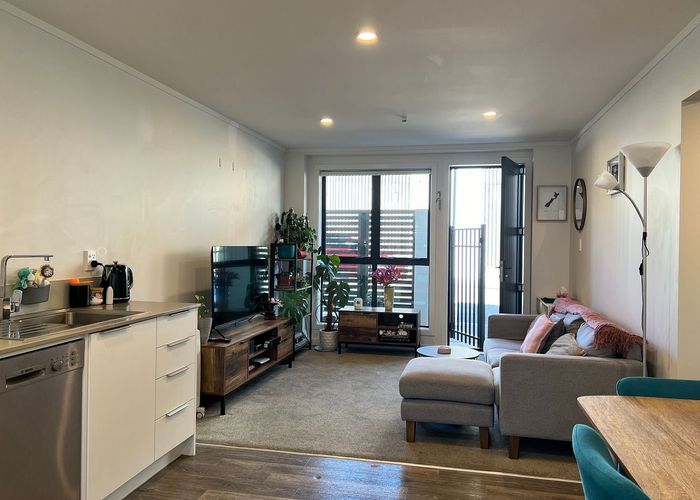  at 2E/11 Newtown Avenue, Newtown, Wellington, Wellington