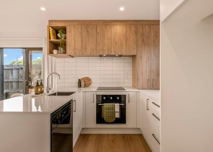  at 20/48 Moire Road, Massey, Waitakere City, Auckland