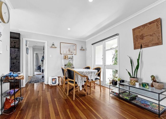  at 5 Dulcie Place, Red Hill, Papakura, Auckland