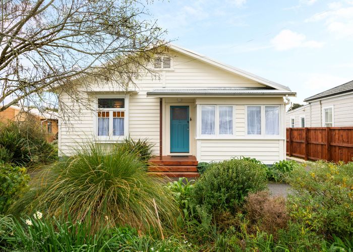  at 9 Frances Street, Hamilton East, Hamilton, Waikato