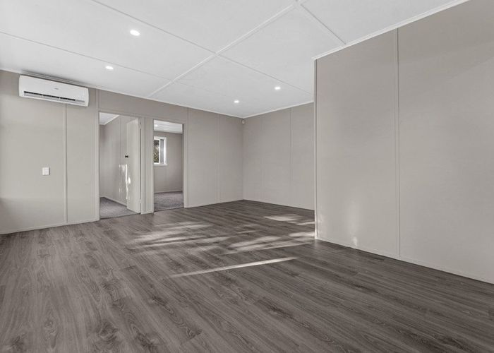 at 1/55 Gloucester Road, Manurewa, Manukau City, Auckland