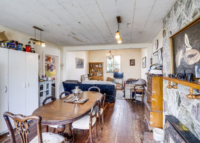  at 136 Charles Street, Westshore, Napier