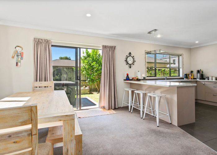  at 96 Tennyson Street, Leamington, Cambridge
