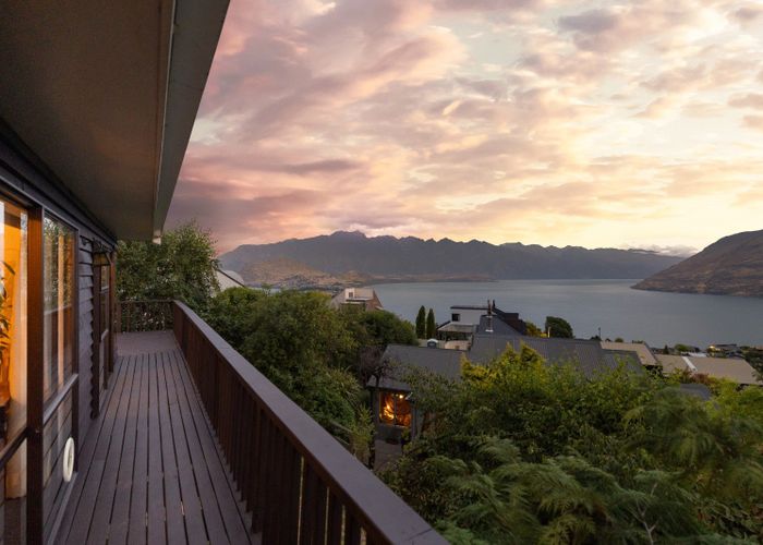  at 4B Caples Place, Fernhill, Queenstown