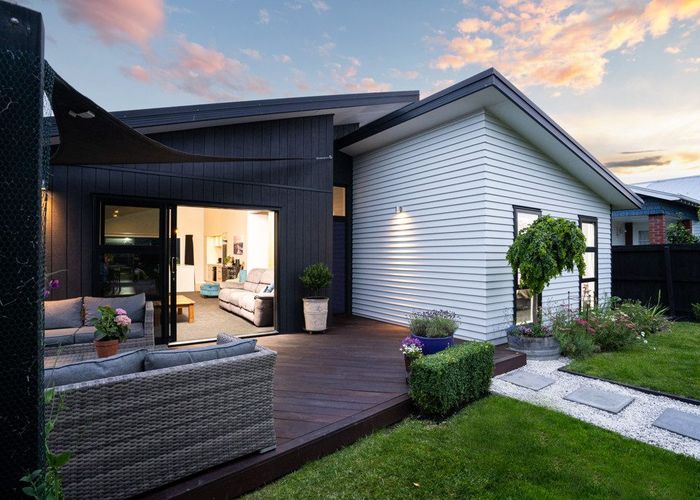  at 160 Stapletons Road, Richmond, Christchurch