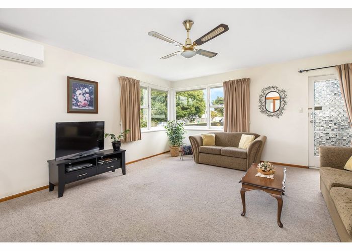  at 2/31 Mcbratneys Road, Dallington, Christchurch