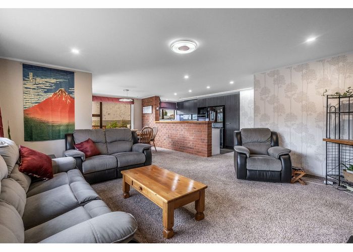  at 293 Queens Drive, Windsor, Invercargill