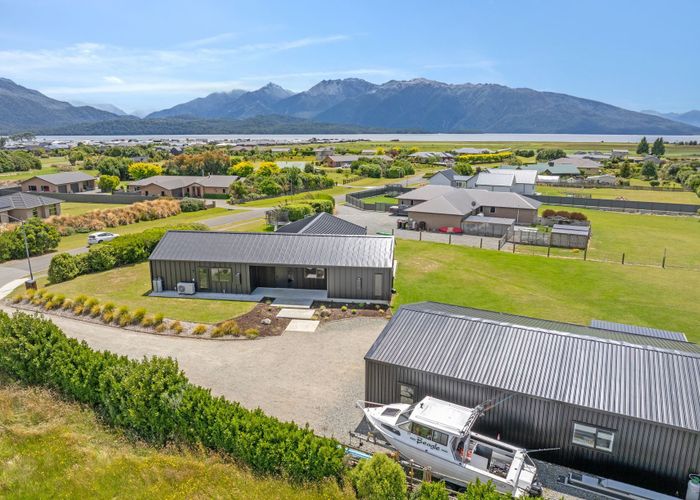  at 49 Pukutahi Drive, Te Anau, Te Anau