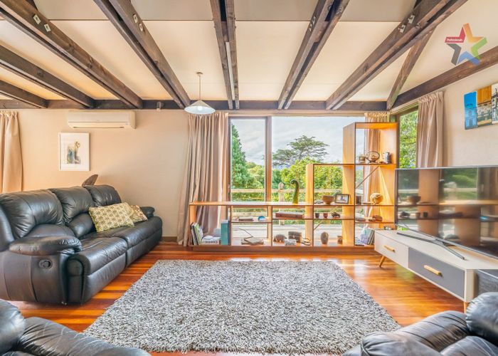  at 22 Maungaraki Road, Korokoro, Lower Hutt