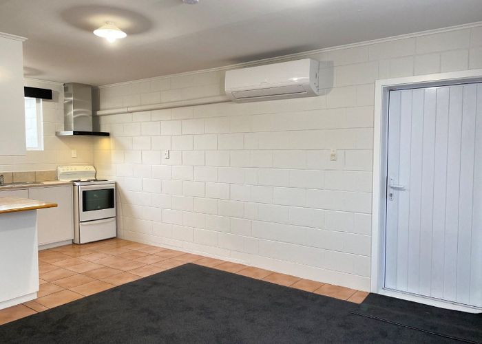  at 4/21 Olliviers Road, Phillipstown, Christchurch