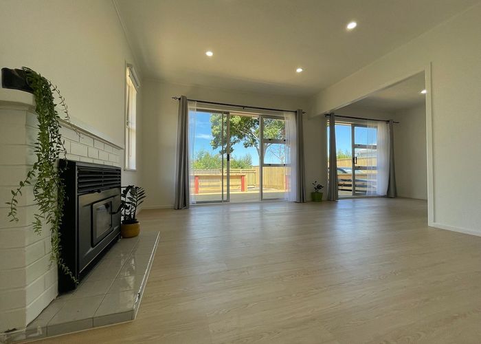 at 104 Edmonton Road, Henderson, Waitakere City, Auckland