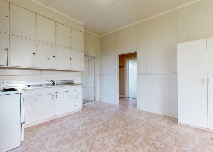  at 8 Old Barn Road, Waitakaruru, Hauraki, Waikato