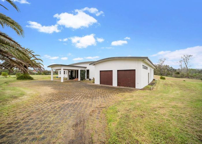  at 6-10 Holdens Road, Henderson, Waitakere City, Auckland