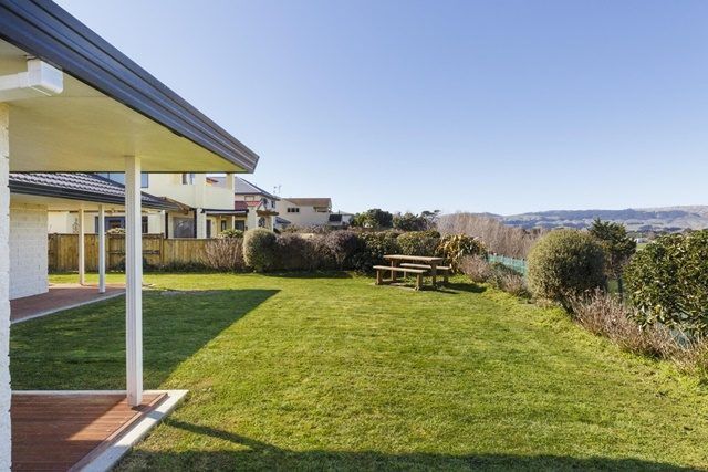  at 51 Royal Oak Drive, Kelvin Grove, Palmerston North