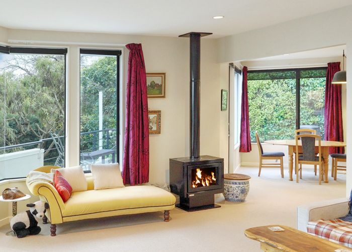  at 9A Janice Place, Mount Pleasant, Christchurch City, Canterbury