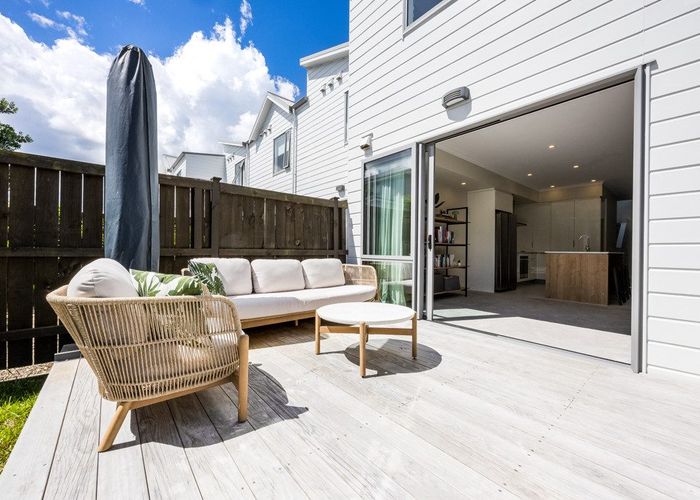  at 7 Fairgray Lane, Red Beach, Whangaparāoa