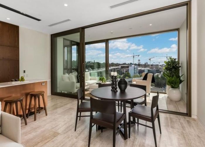  at 502/10 St Marks Road, Remuera, Auckland