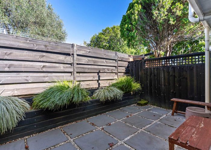  at 21/85 Edmonton Road, Henderson, Waitakere City, Auckland