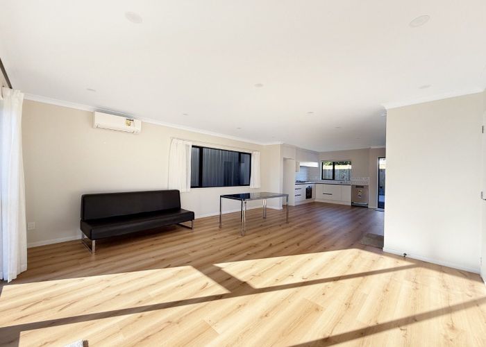 at 38B Astoria Place, Northpark, Manukau City, Auckland