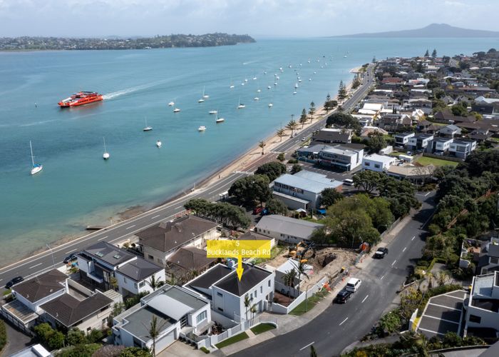  at 5 Bucklands Beach Road, Bucklands Beach, Manukau City, Auckland