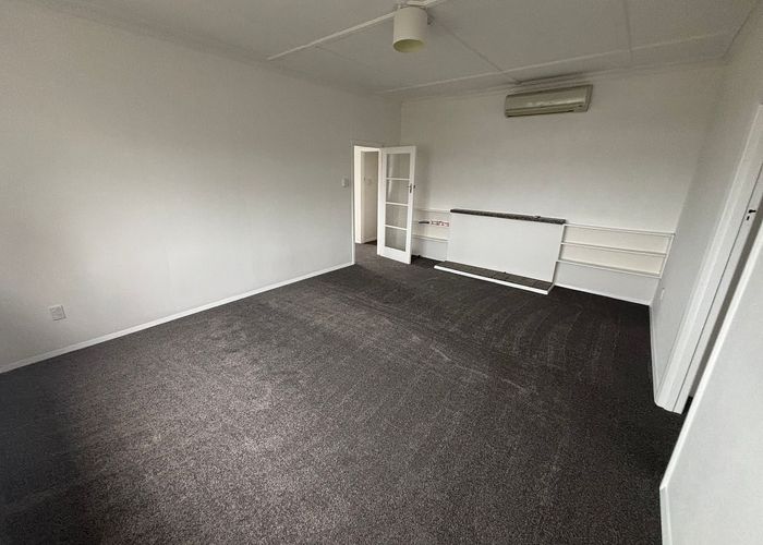  at 2/70 Melbourne Road, Island Bay, Wellington, Wellington