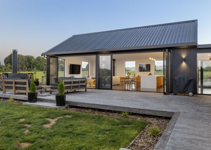  at 589 Kent Road, Korito, New Plymouth